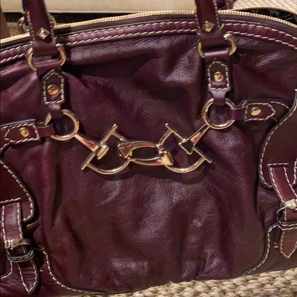 Authentic Gucci - Picture 2 of 7